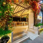 Hotel Maria Palace Complex *