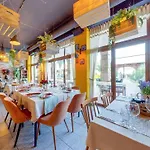 Hotel Maria Palace Complex