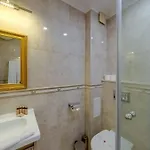 Maria Palace Complex Hotel *