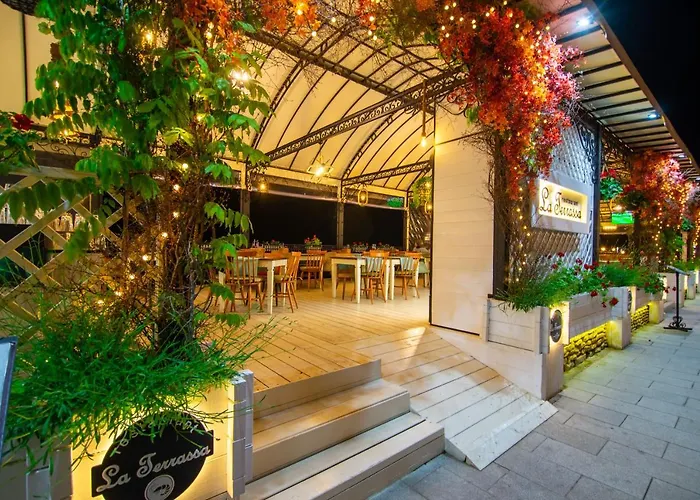 ホテル Maria Palace Complex *