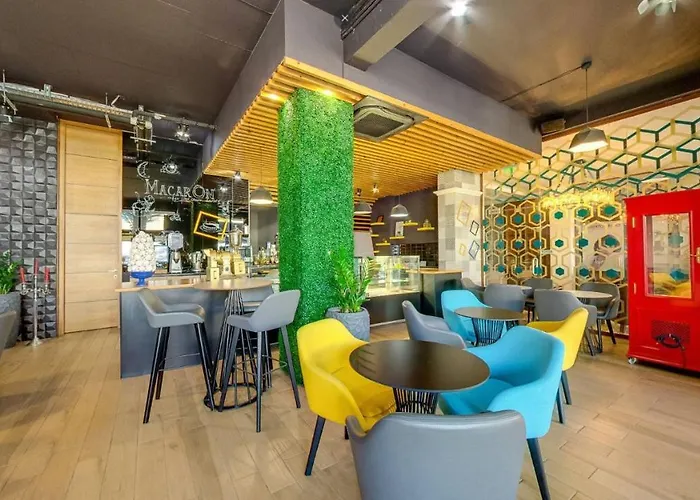 Maria Palace Complex