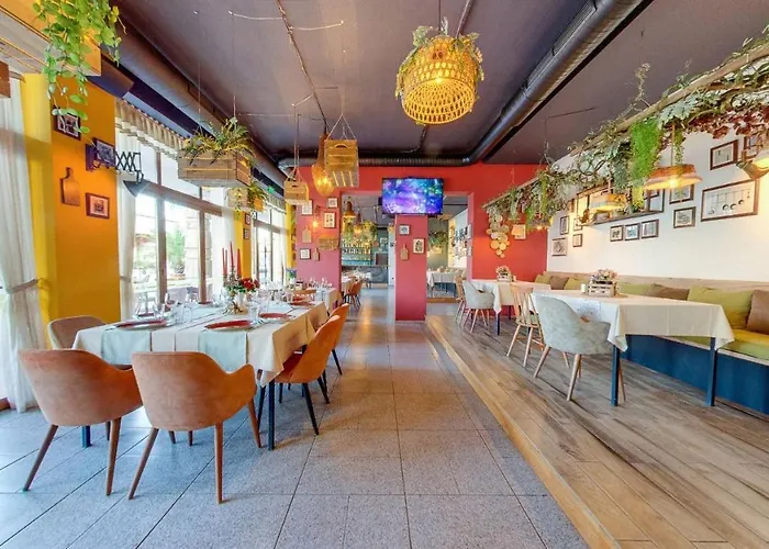 Maria Palace Complex