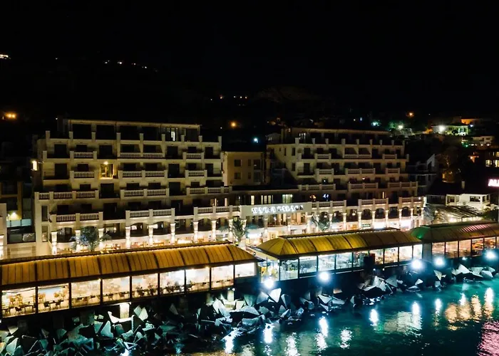 Maria Palace Complex ホテル バルチク